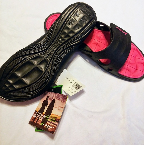 SOLD!🌺Brand New🌺 Rider Sandals - Picture 2 of 7